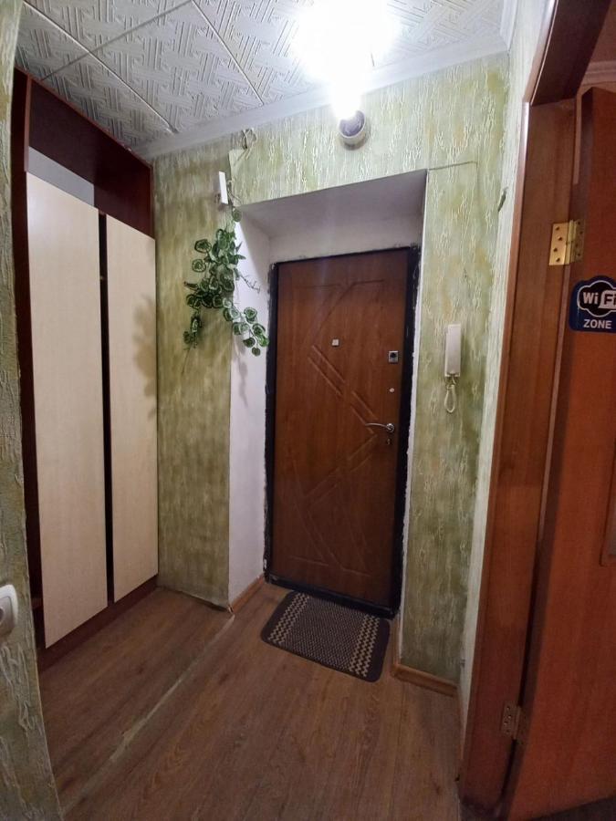 1 Комнатная Квартира Остановка Торговый Центр Cherkasy Exterior photo